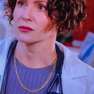 NEW Golden 19” necklace